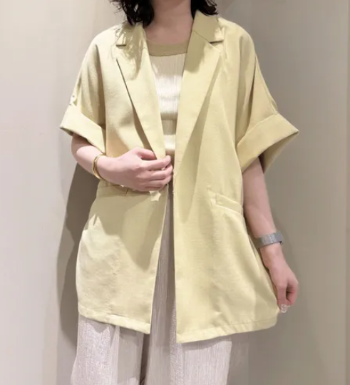 innowave 麻料感短袖外套