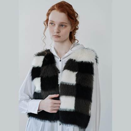 20251101-031E-05 akane 人造毛拼接背心