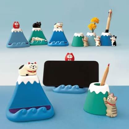 2025年12月中旬新品預約上市中 concombre 富士山療癒款 貓手機架