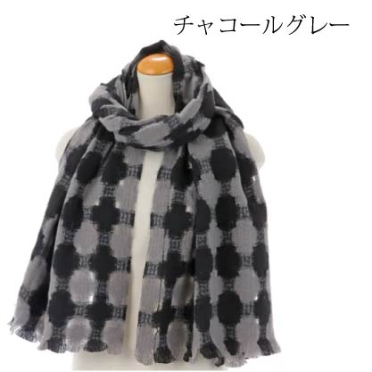 柔軟蓬鬆圍巾披肩