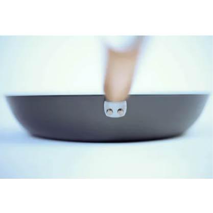 20260207-274E-07 日本燕三條製 匠味 鐵製平底鍋 26cm