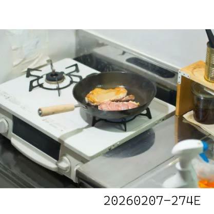 20260207-274E-08 日本燕三條製 匠味 鐵製平底鍋 26cm